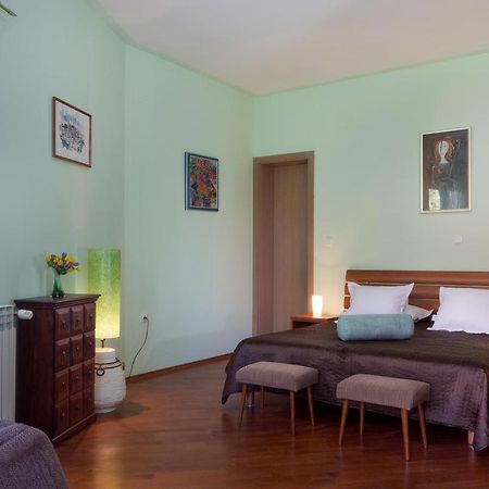 Villa Alesa Tučepi Exterior foto